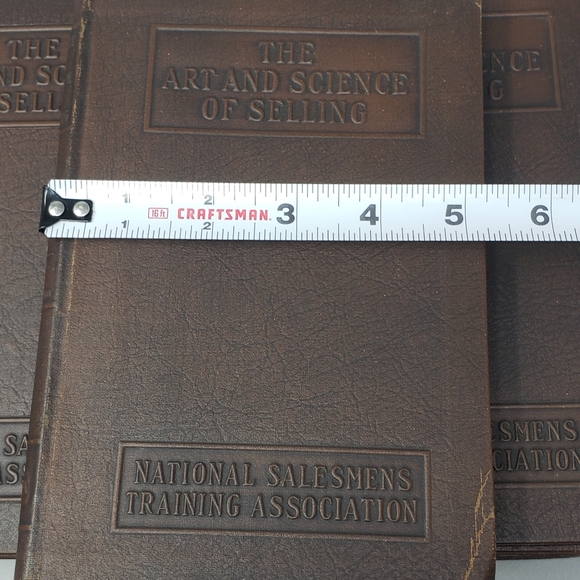 The Art & Science Of Selling Bookset - Picture 9 of 10